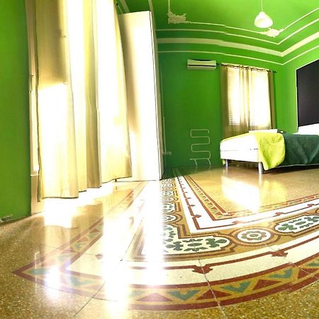 팔레르모 보헤메 비앤비 알 센트로 B&B 외부 사진