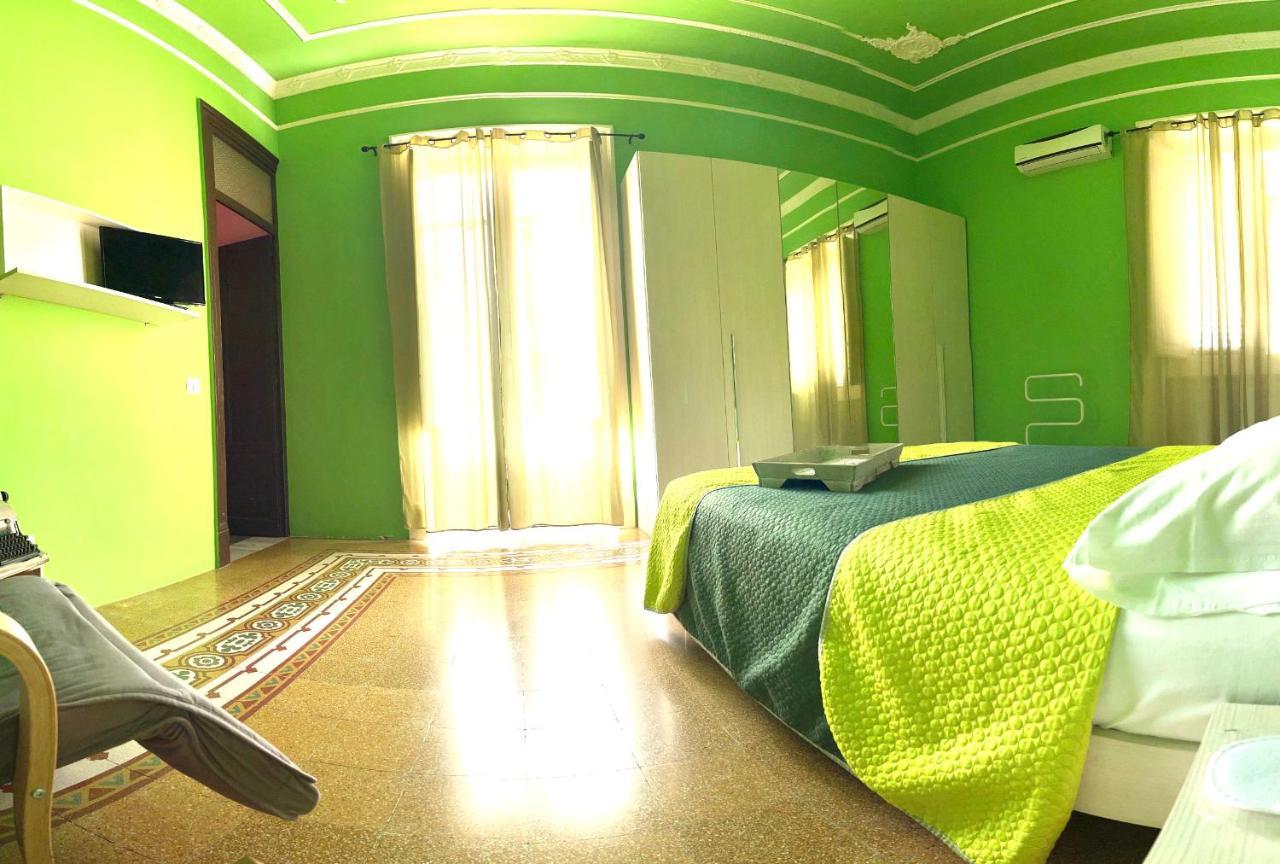 팔레르모 보헤메 비앤비 알 센트로 B&B 외부 사진